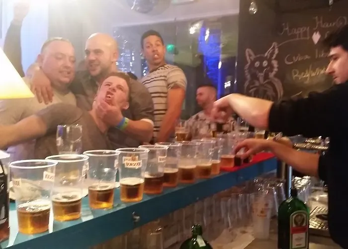 אכסניה Onefam *